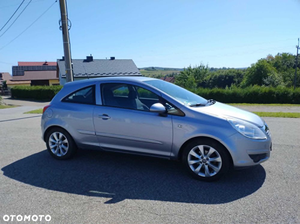 Opel Corsa - 1