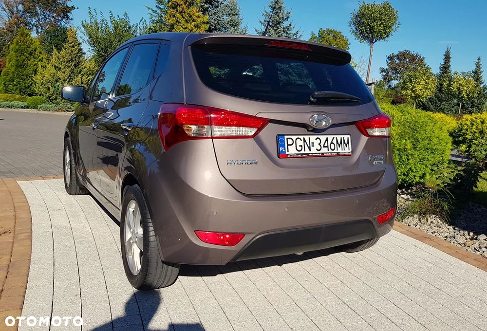 Hyundai ix20 1.6 CRDi blue YES Gold - 6