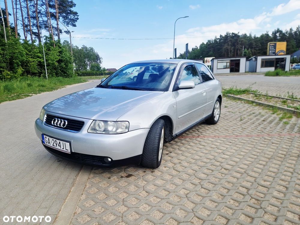 Audi A3 3-drzwiowe 1.6 S Line Sportpaket plus - 4