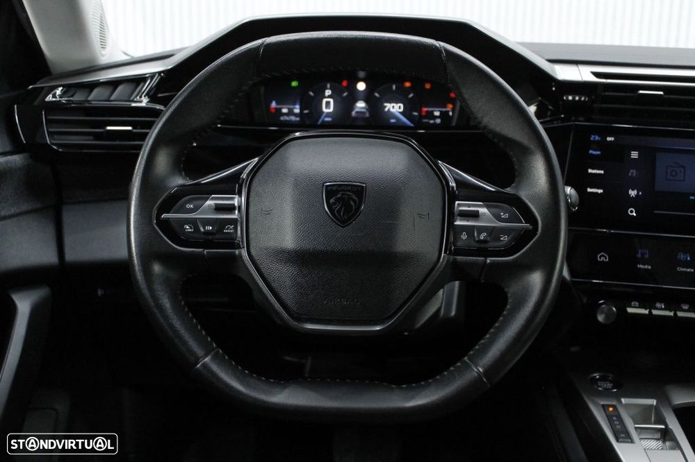 Peugeot 408 1.2 PureTech Allure EAT8 - 20