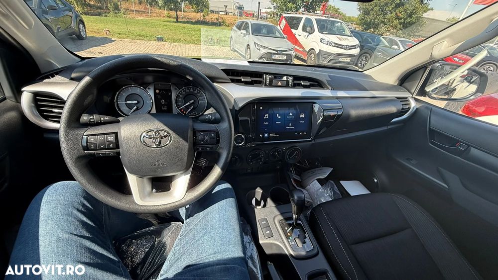 Toyota Hilux 2.4D 150CP 4x4 Double Cab AT Comfort - 6