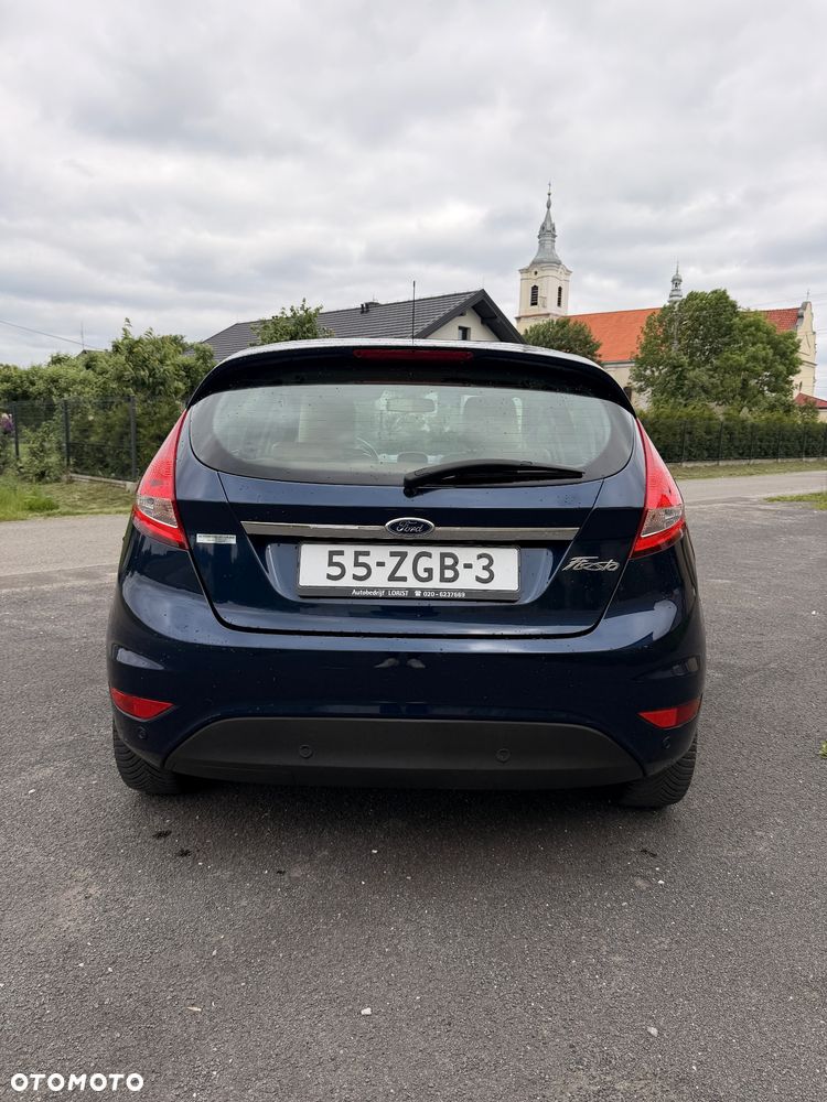 Ford Fiesta 1.25 Titanium X - 16