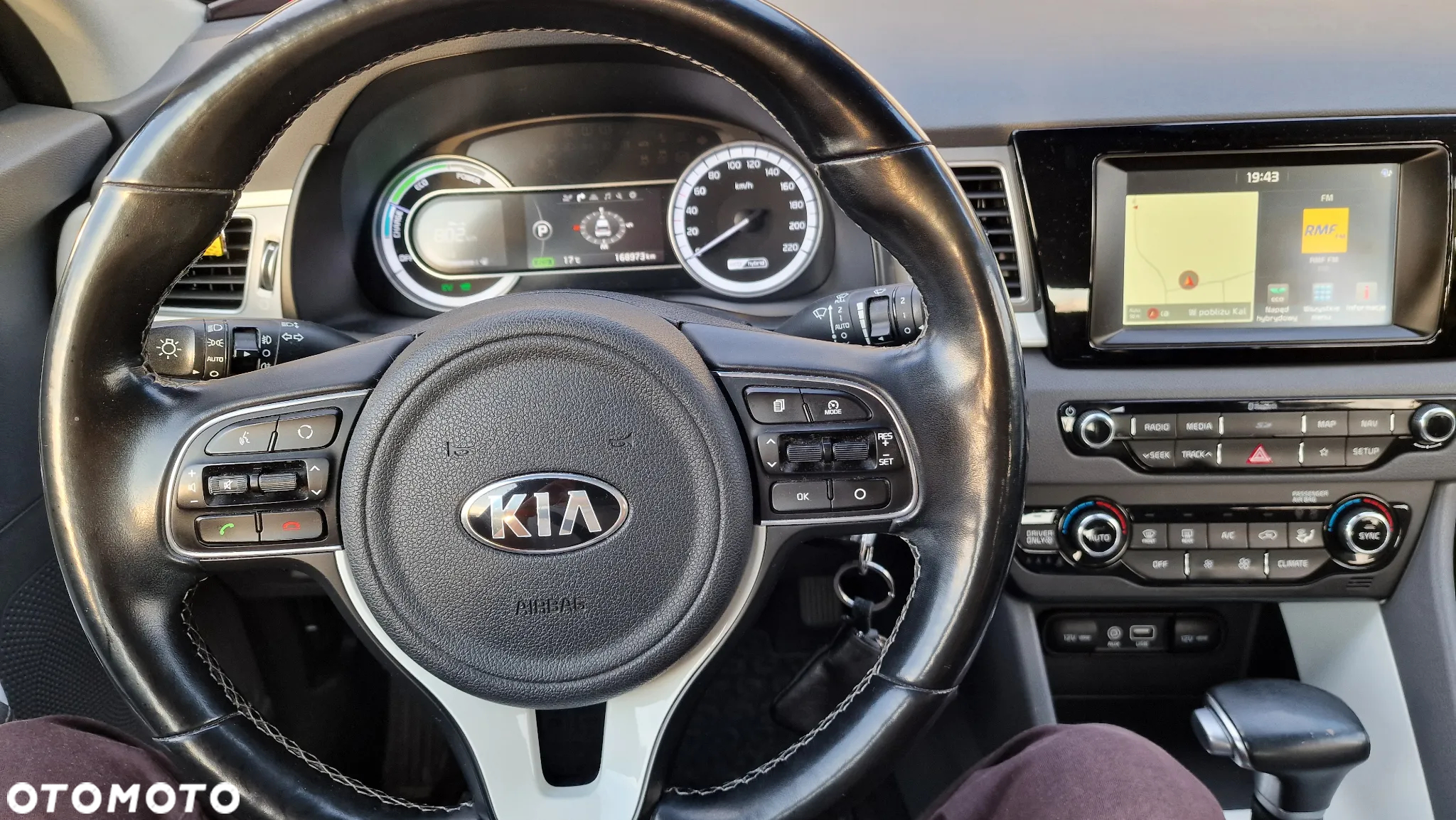 Kia Niro 1.6 GDI Hybrid M - 13