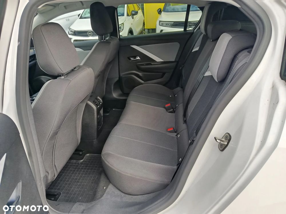 Opel Astra - 11