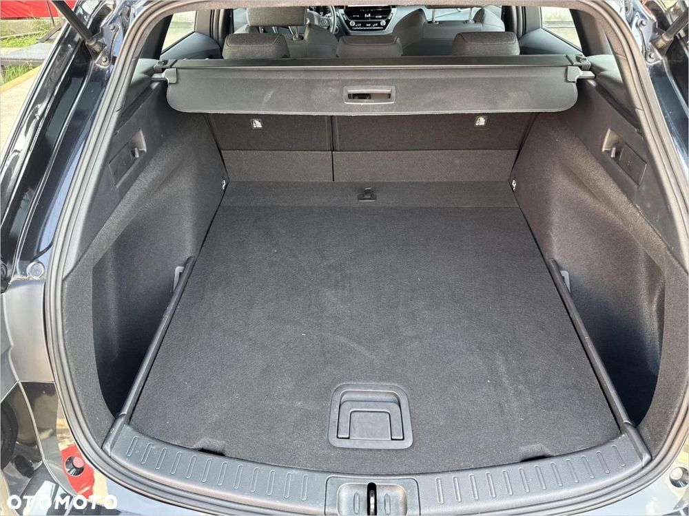 Toyota Corolla 1.8 Hybrid Comfort - 18