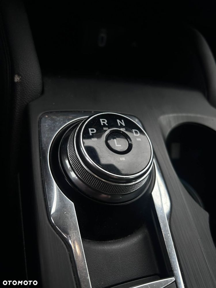 Ford Focus 1.5 EcoBlue Start-Stopp-System TITANIUM STYLE - 9