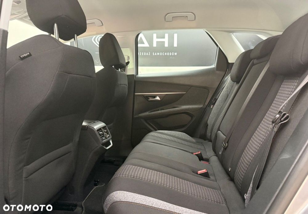 Peugeot 3008 2.0 BlueHDi Active - 25