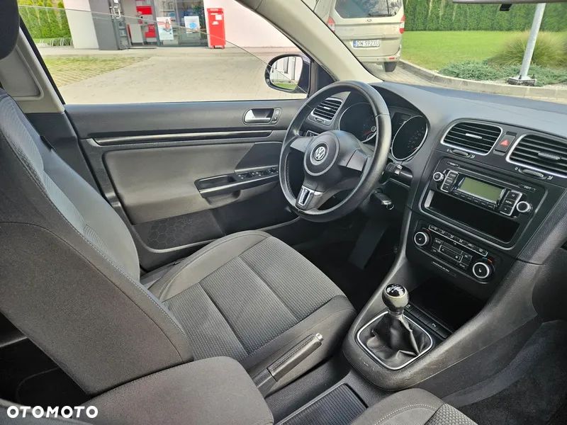 Volkswagen Golf VI 1.6 TDI Comfortline - 6