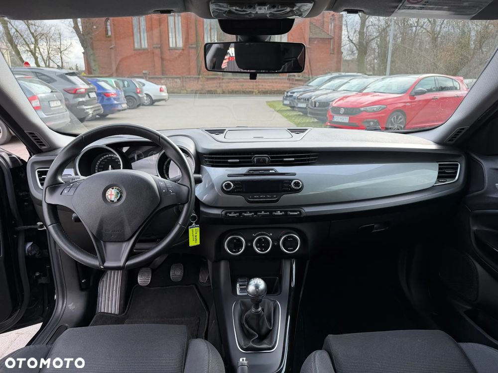 Alfa Romeo Giulietta 1.4 TB Distinctive - 10