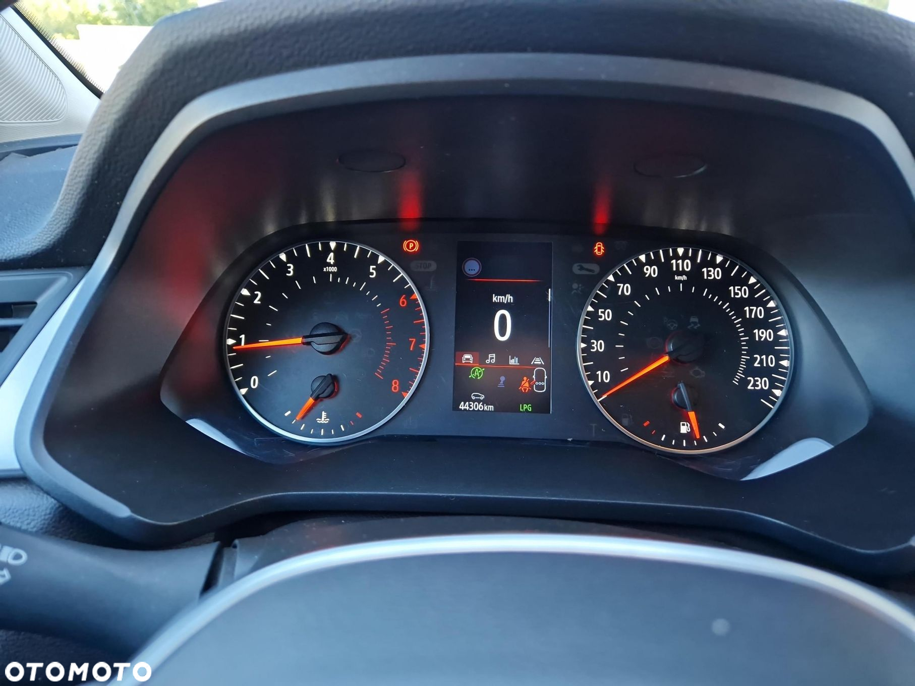 Renault Captur 1.0 TCe Zen - 14