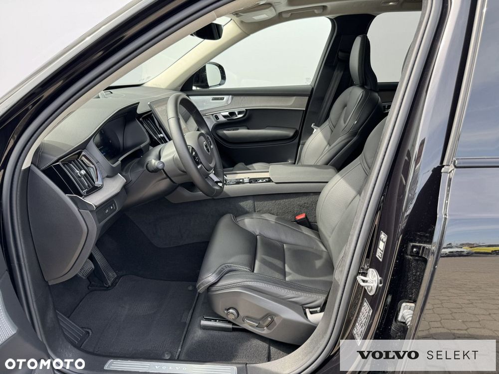 Volvo XC 90 T8 AWD Plug-In Hybrid Ultra Dark 7os - 12