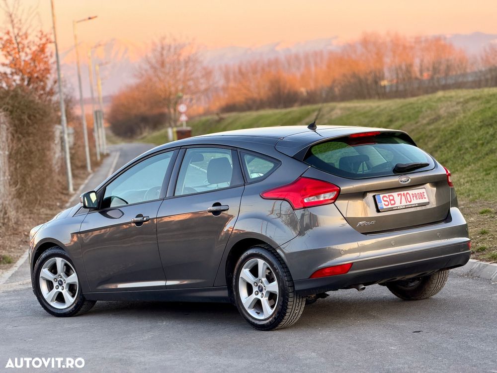 Ford Focus 1.5 TDCi DPF Start-Stopp-System COOL&CONNECT - 6