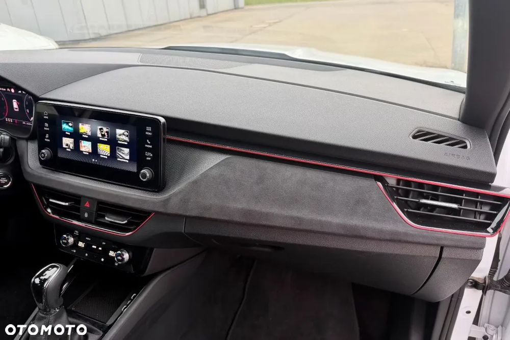 Skoda Kamiq 1.5 TSI Selection DSG - 31