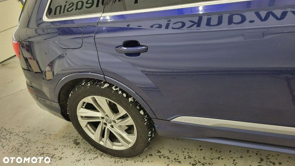 Audi Q7 - 5