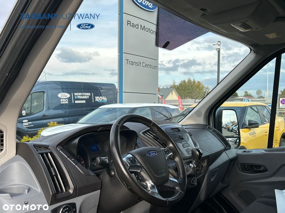 Ford Transit - 17