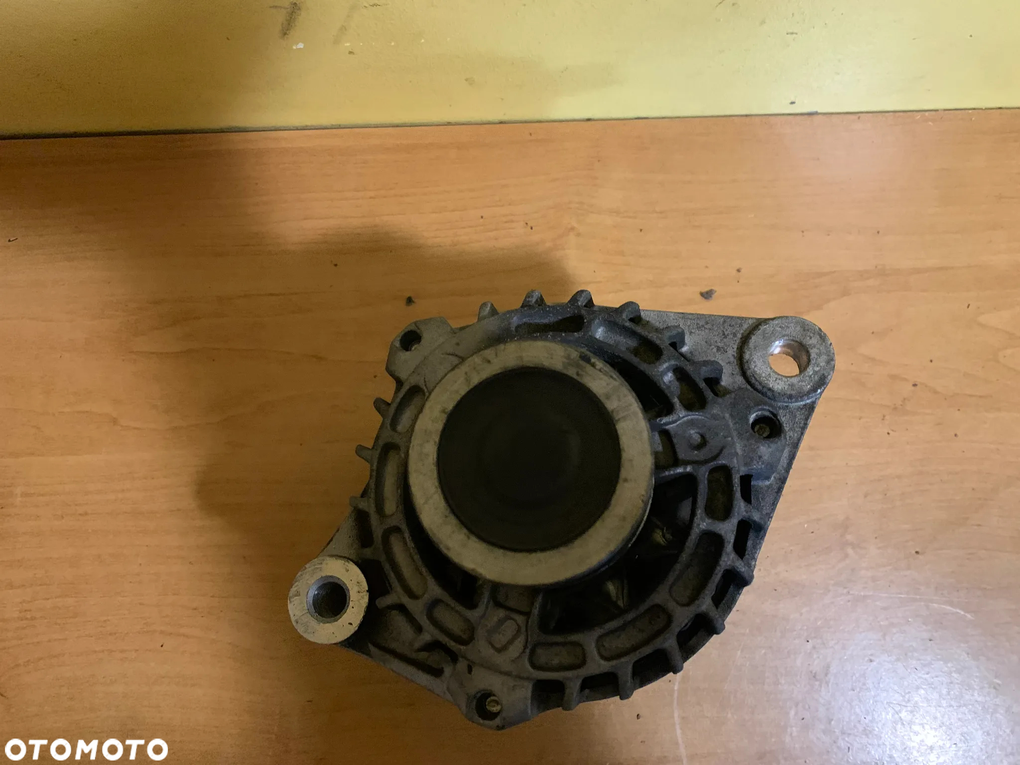 ALTERNATOR OPEL VECTRA C 1.9 A4042 - 3