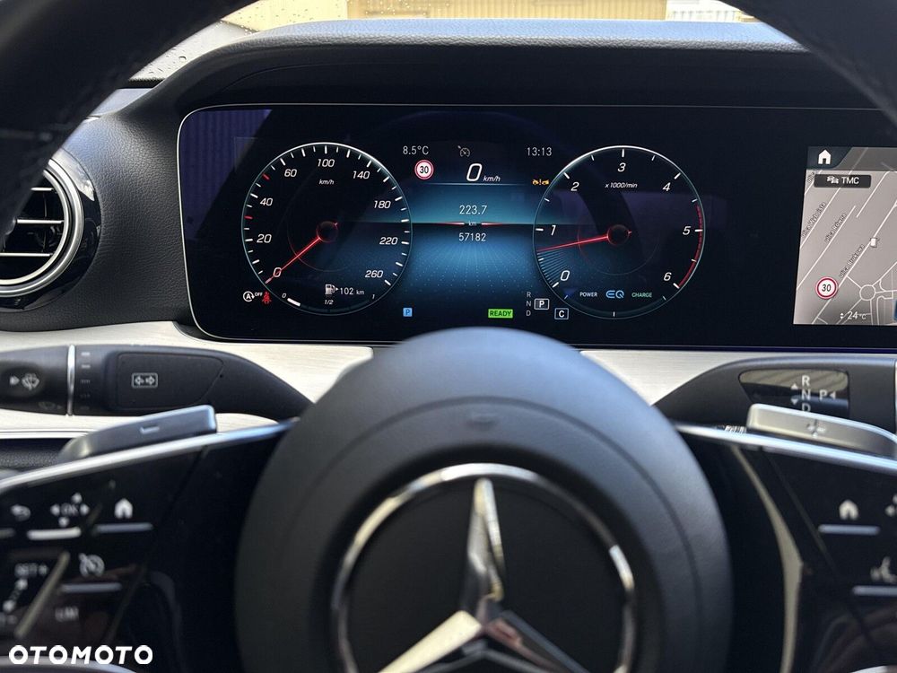 Mercedes-Benz Klasa E 220 d 4-Matic AMG/Avantgarde - 15