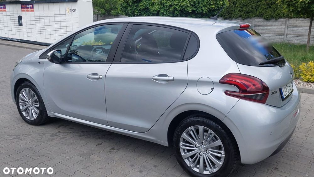 Peugeot 208 PureTech 82 Active - 3