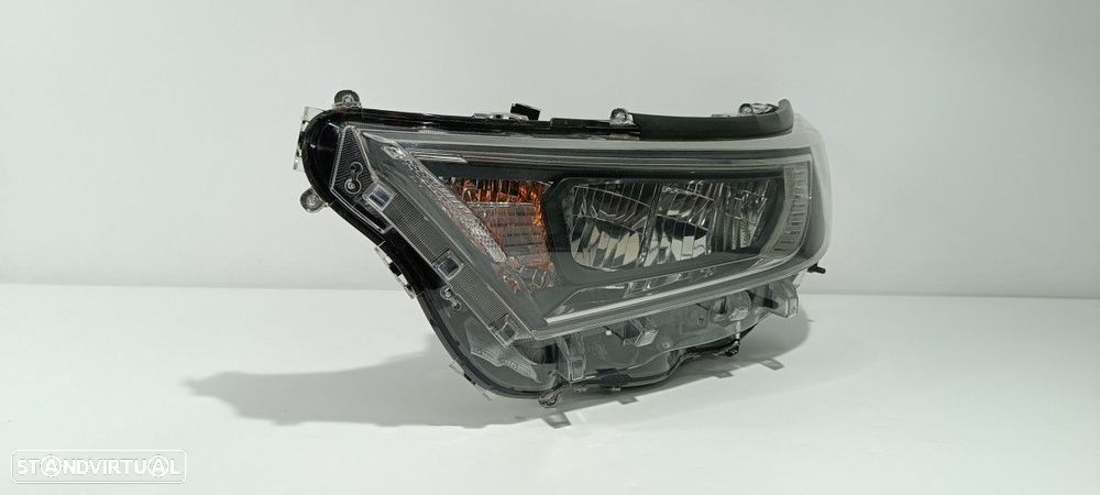 FAROL ESQUERDO TOYOTA RAV 4 ADVANCE HYBRID - 1