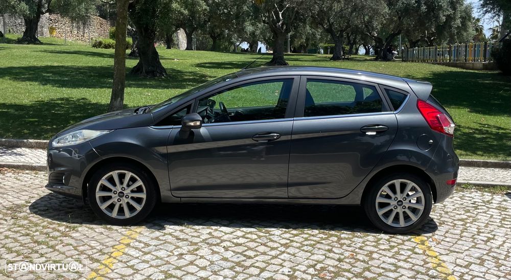 Ford Fiesta 1.0 T EcoBoost Titanium - 3
