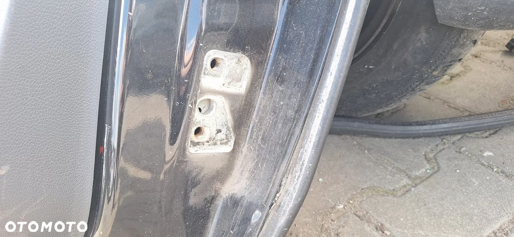 VW Golf VI HB Drzwi Tył Tylnie Lewe Kod Lakieru LC9X - 18