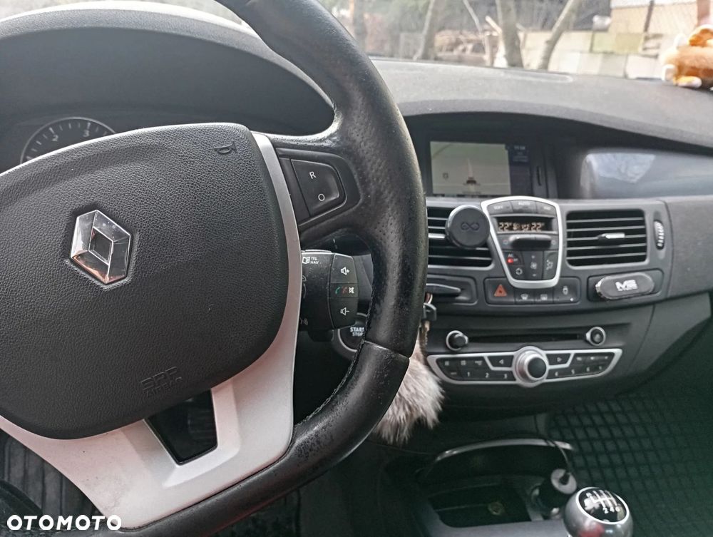 Renault Laguna dCi 150 FAP GT - 5