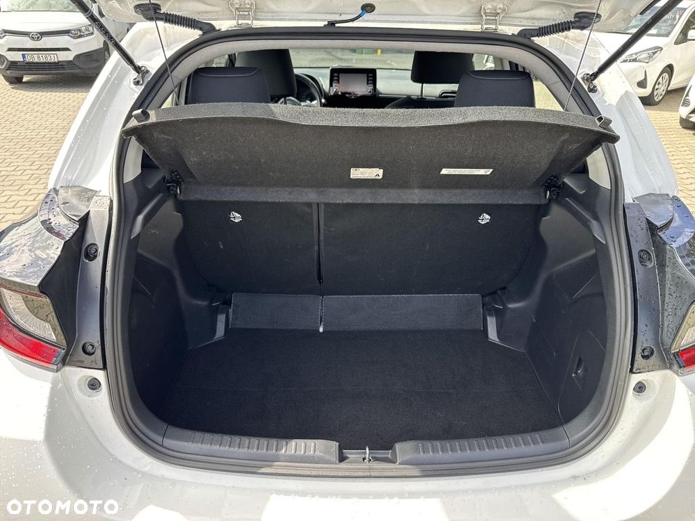 Toyota Yaris 1.5 Comfort CVT - 12