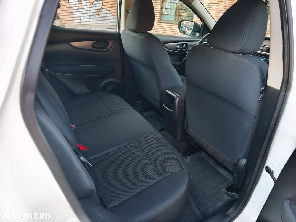 Nissan Qashqai 1.2 DIG-T N-Connecta - 5