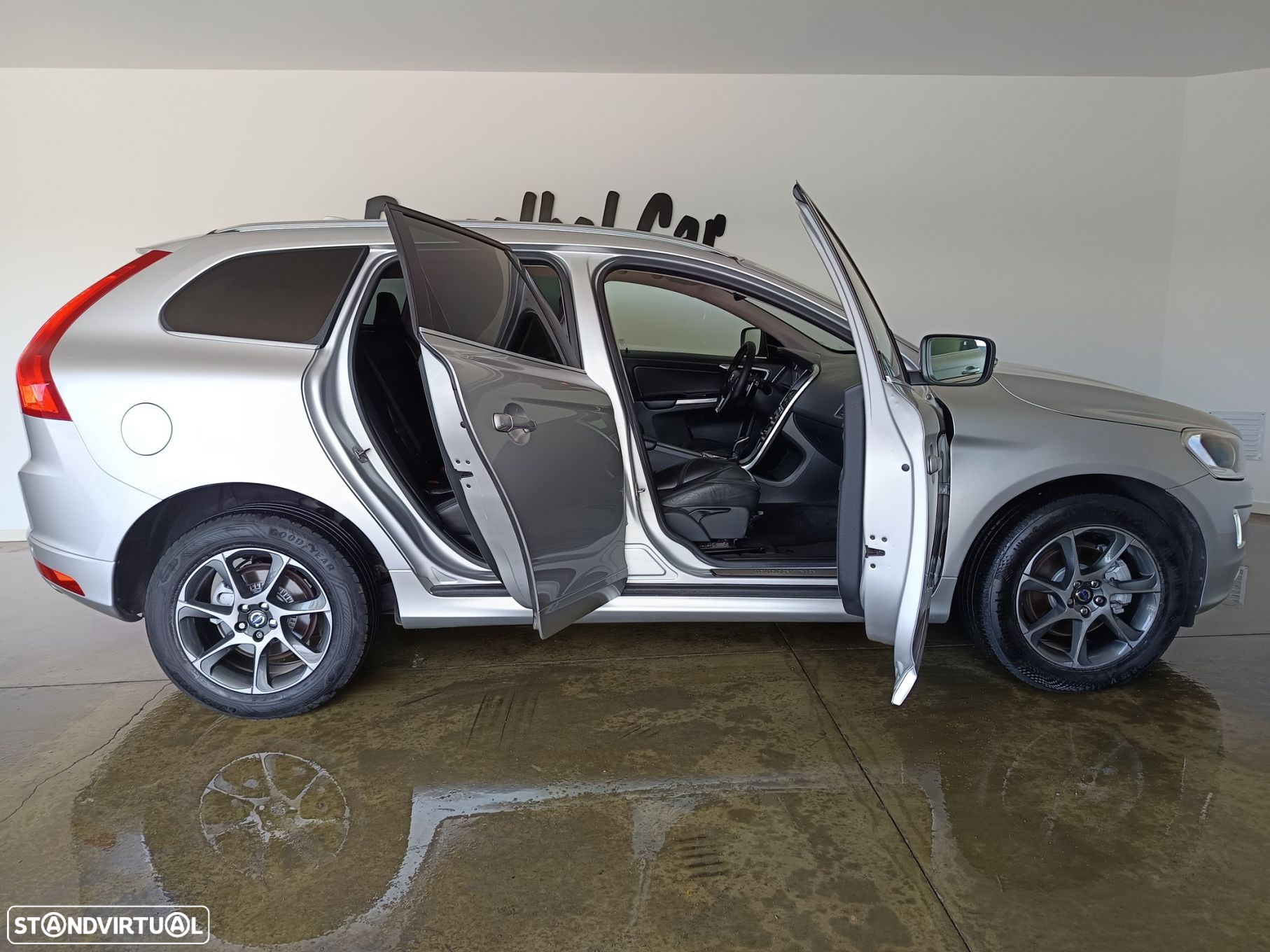 Volvo XC 60 2.0 D4 VOR Geartronic - 9