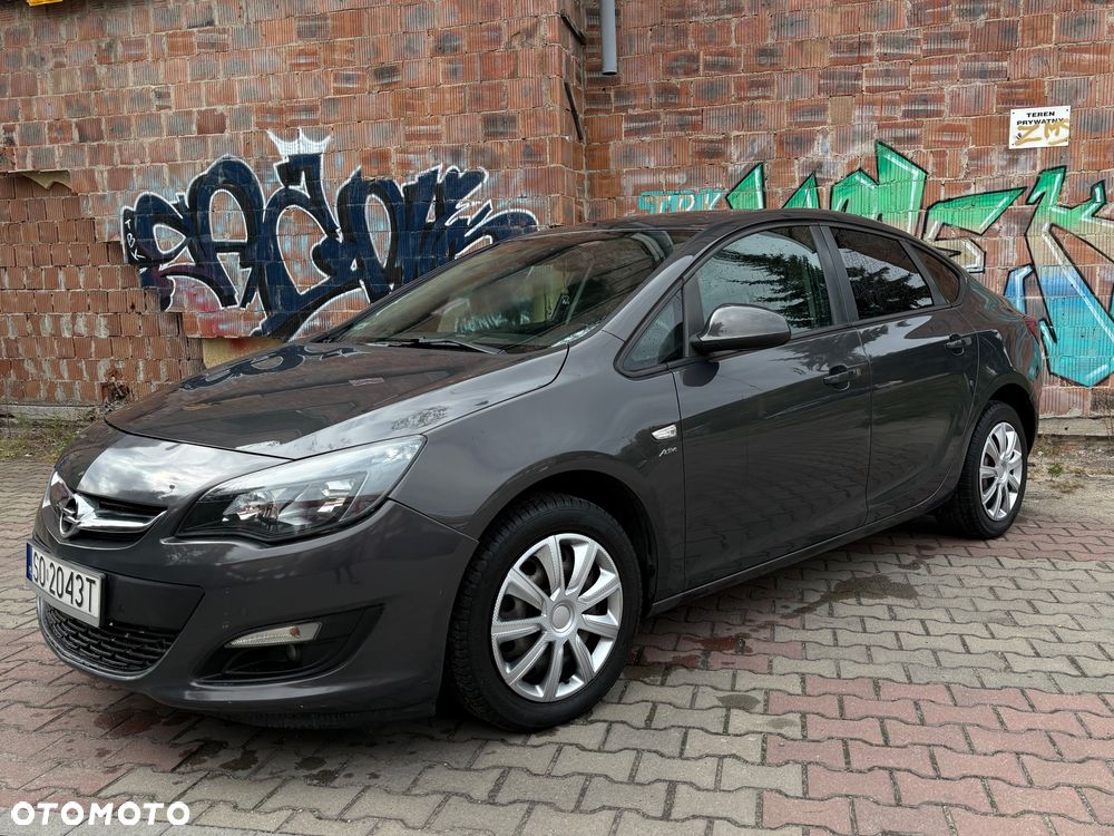 Opel Astra 1.4 - 3