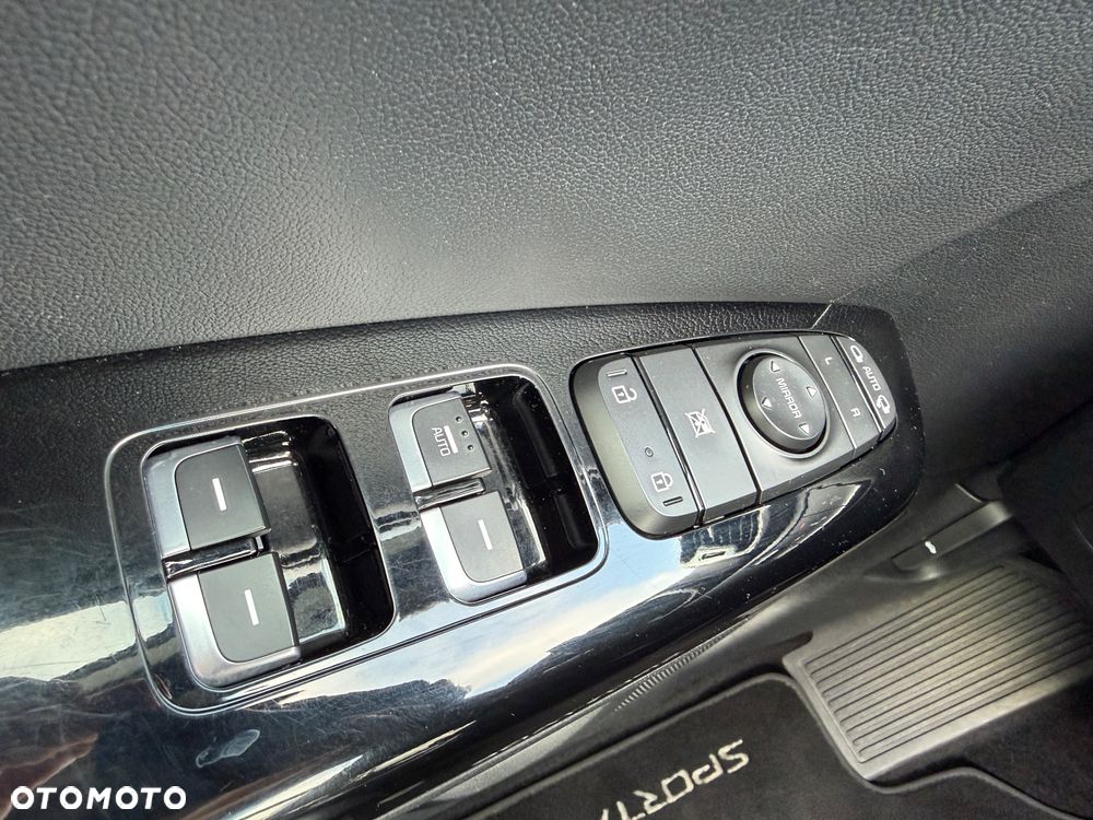 Kia Sportage 2,0 CRDI AWD Platinum - 20