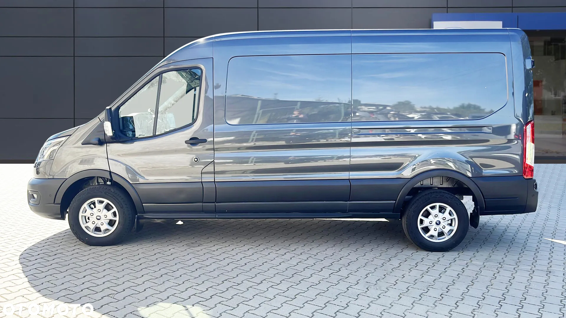 Ford E-Transit - 5