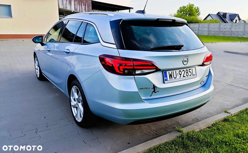 Opel Astra 1.6 CDTI Dynamic S&S - 4