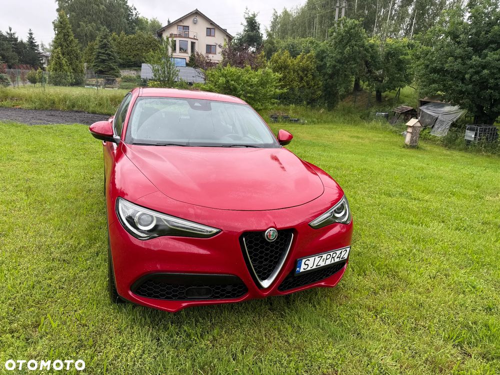 Alfa Romeo Stelvio 2.2 16V AT8 Q4 Business - 3