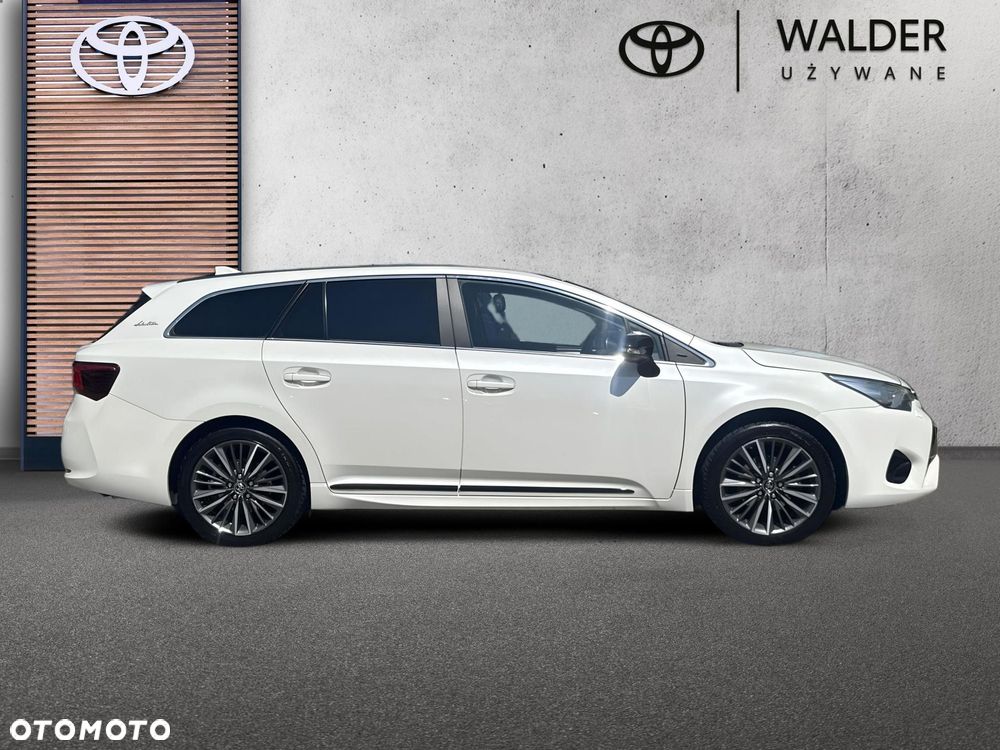 Toyota Avensis 1.8 Selection MS - 8