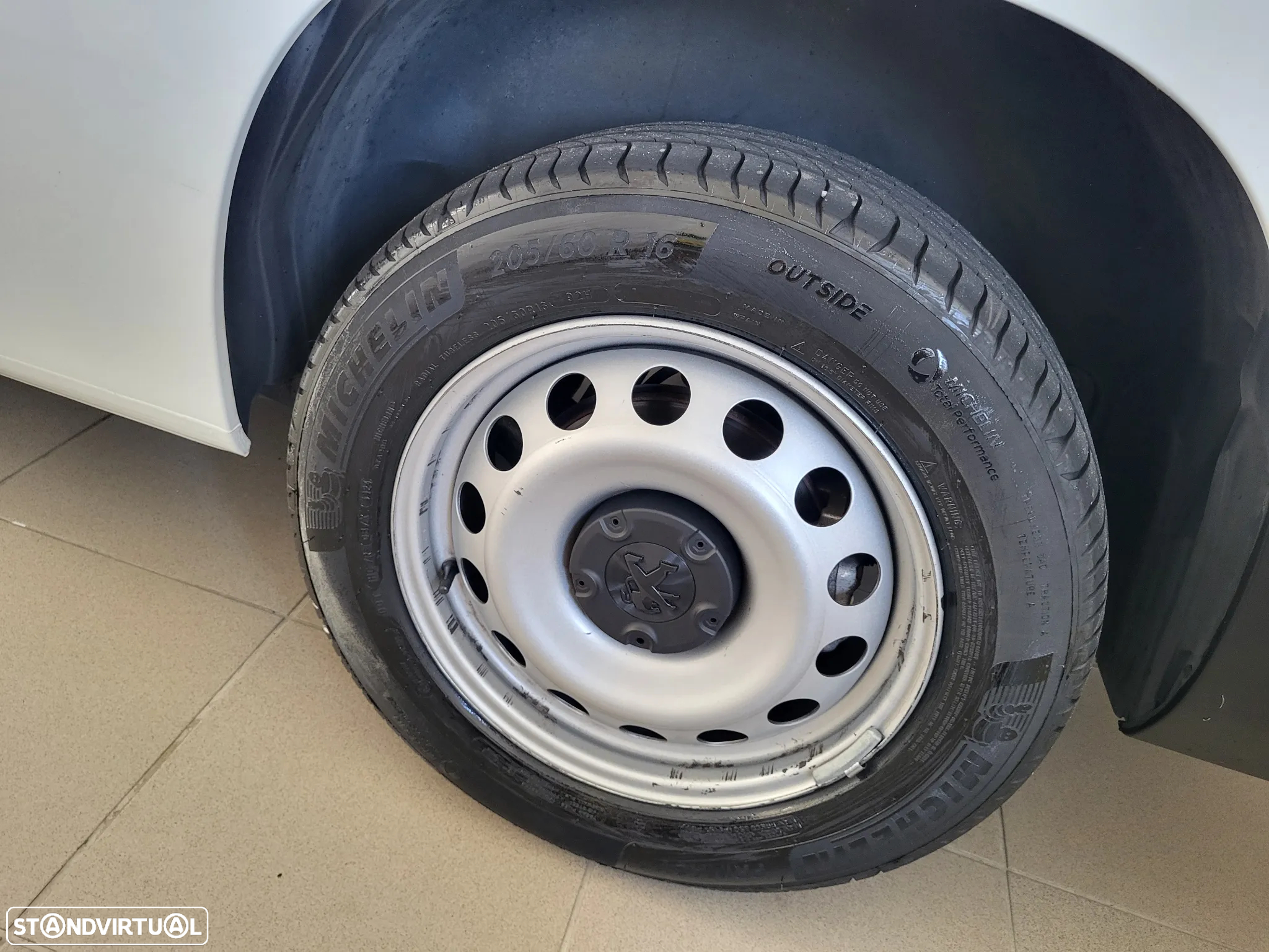 Peugeot PARTNER L2 LONGA 1.5HDi 100cv Aslphalt 3Lug. - 13