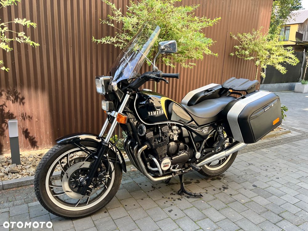 Yamaha XJ - 4