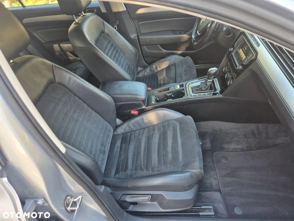 Volkswagen Passat 2.0 TDI BMT Highline DSG - 26