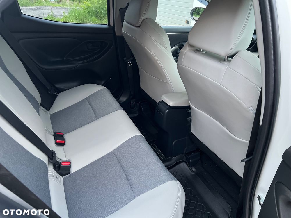 Toyota Yaris Hybrid 1.5 Active - 27