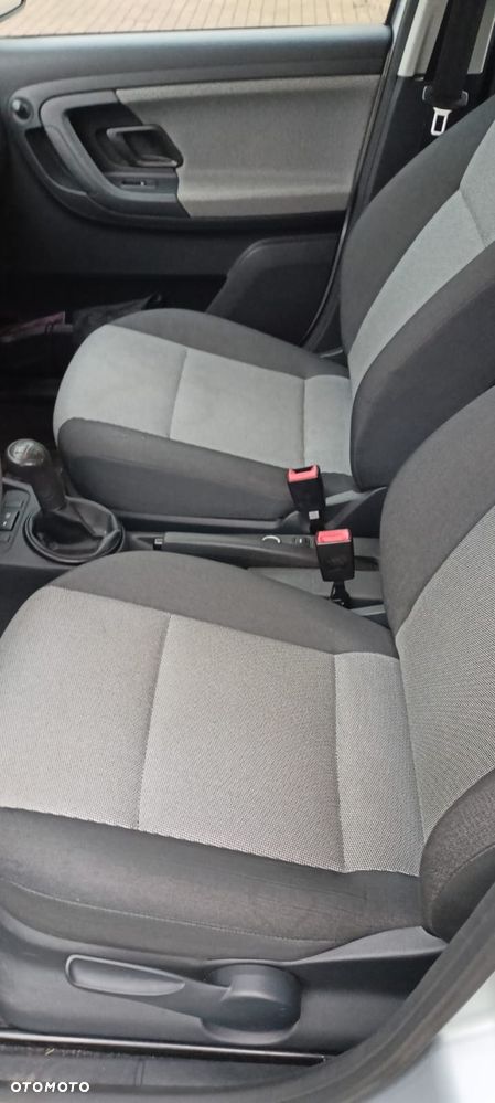 Skoda Fabia 1.6 TDI DPF Active - 6