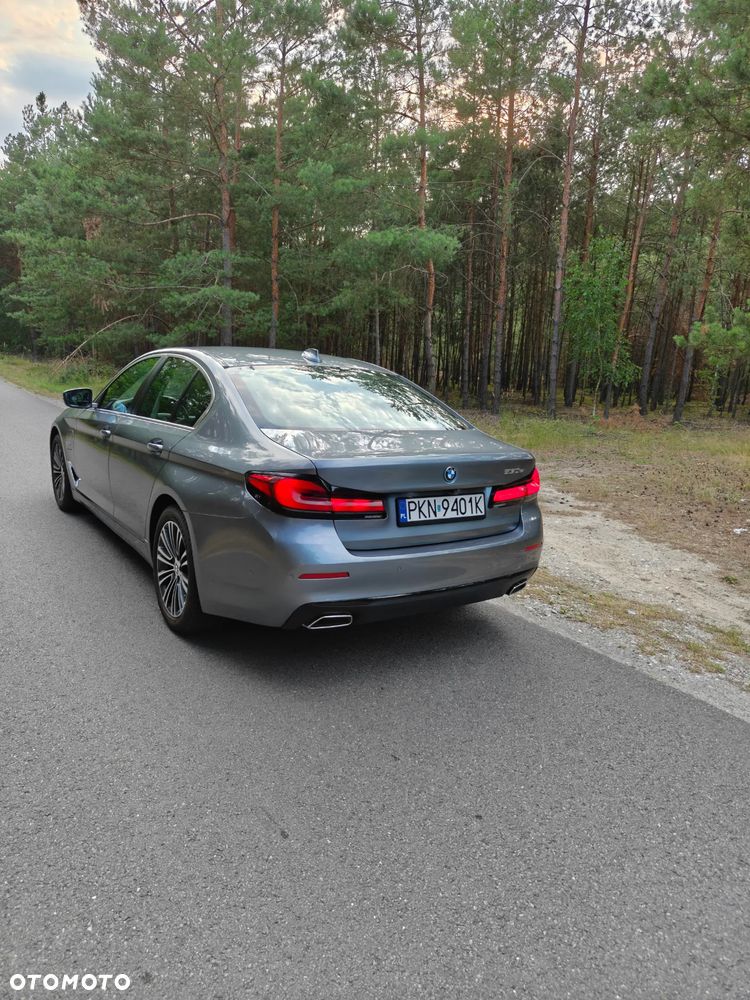 BMW Seria 5 530e Luxury Line - 8