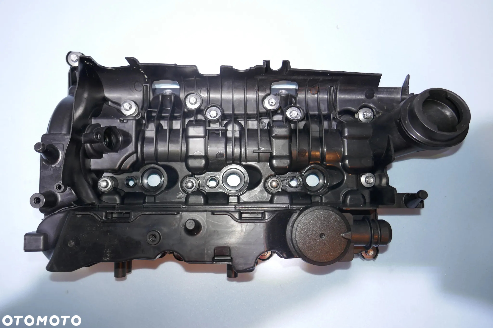 BMW MINI F20 1.5D POKRYWA ZAWORÓW 8511342 - 11