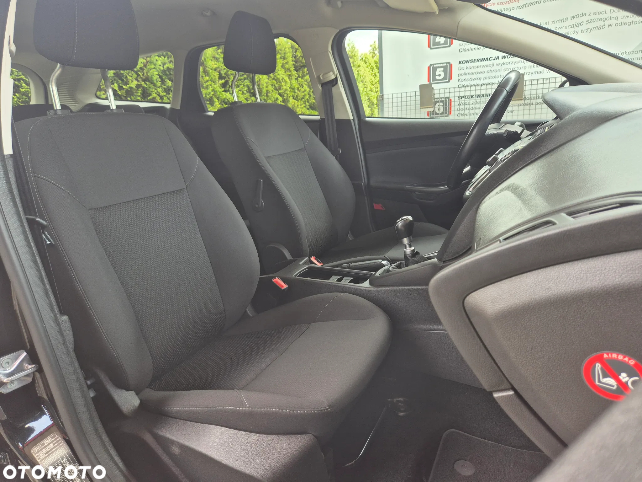 Ford Focus 1.0 EcoBoost Edition - 30