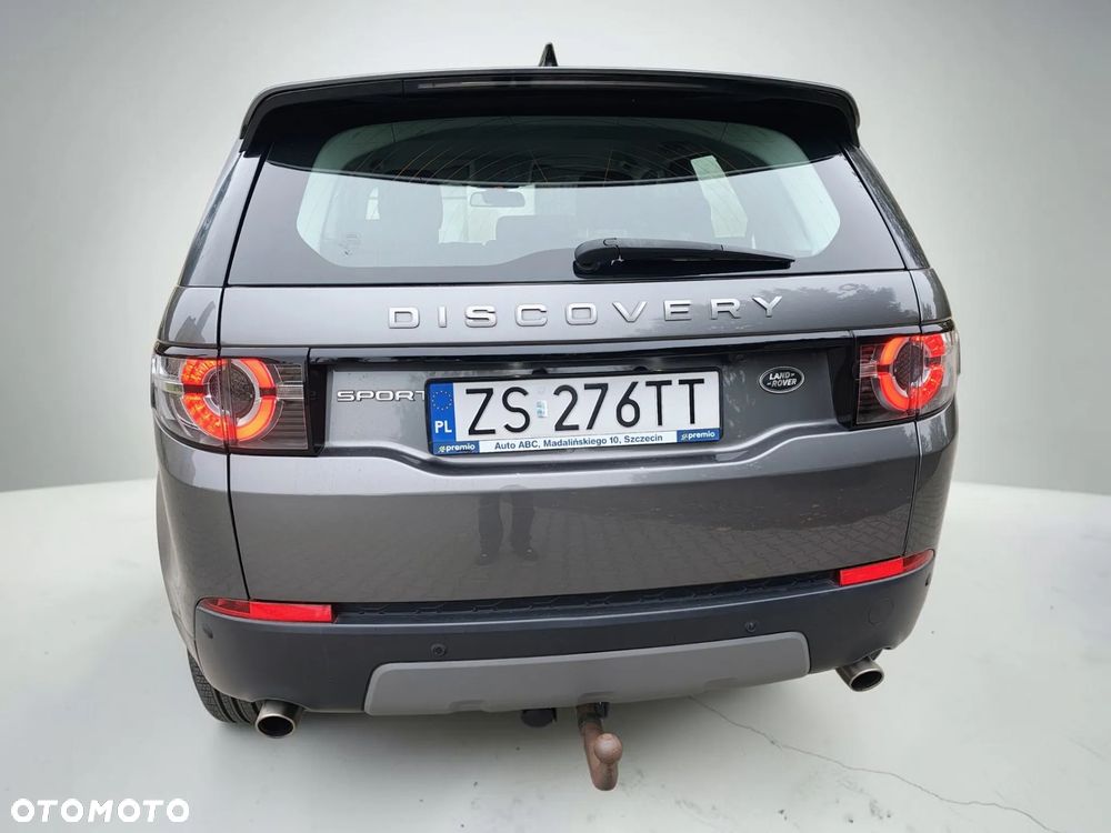 Land Rover Discovery Sport 2017 photo 5