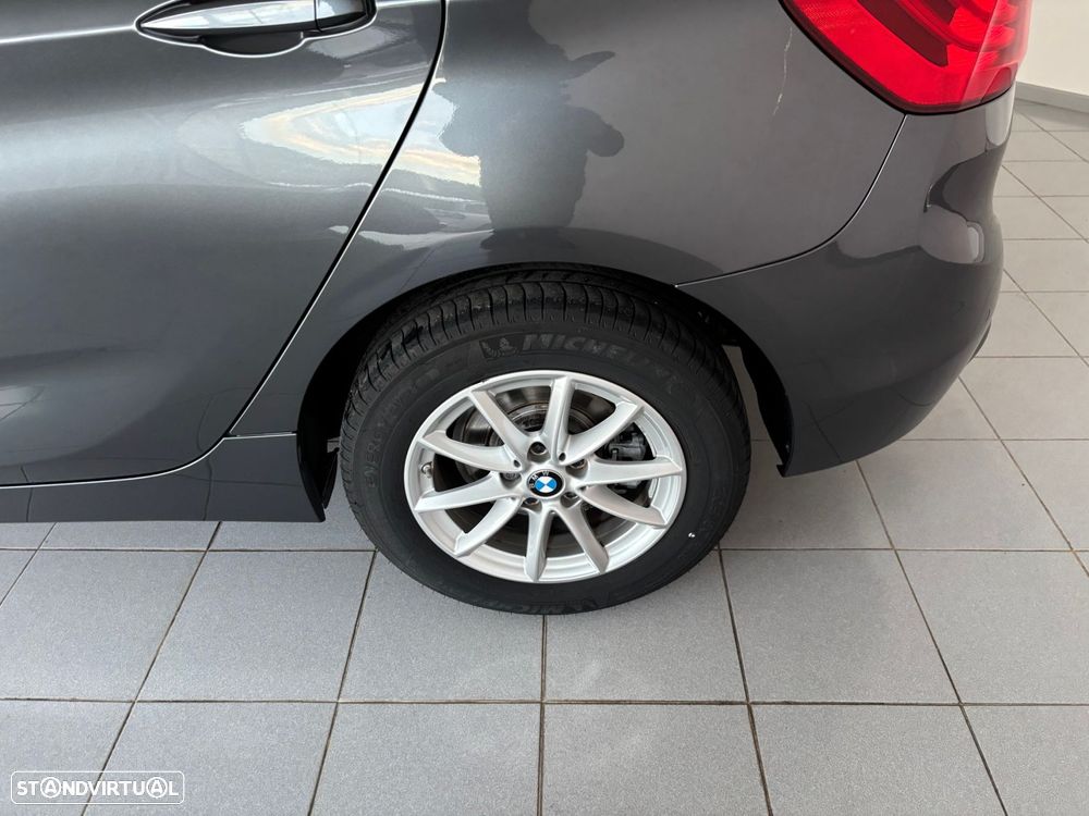 BMW 216 Active Tourer d Advantage - 19