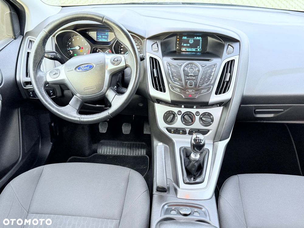 Ford Focus 1.6 EcoBoost Gold X (Edition) - 38
