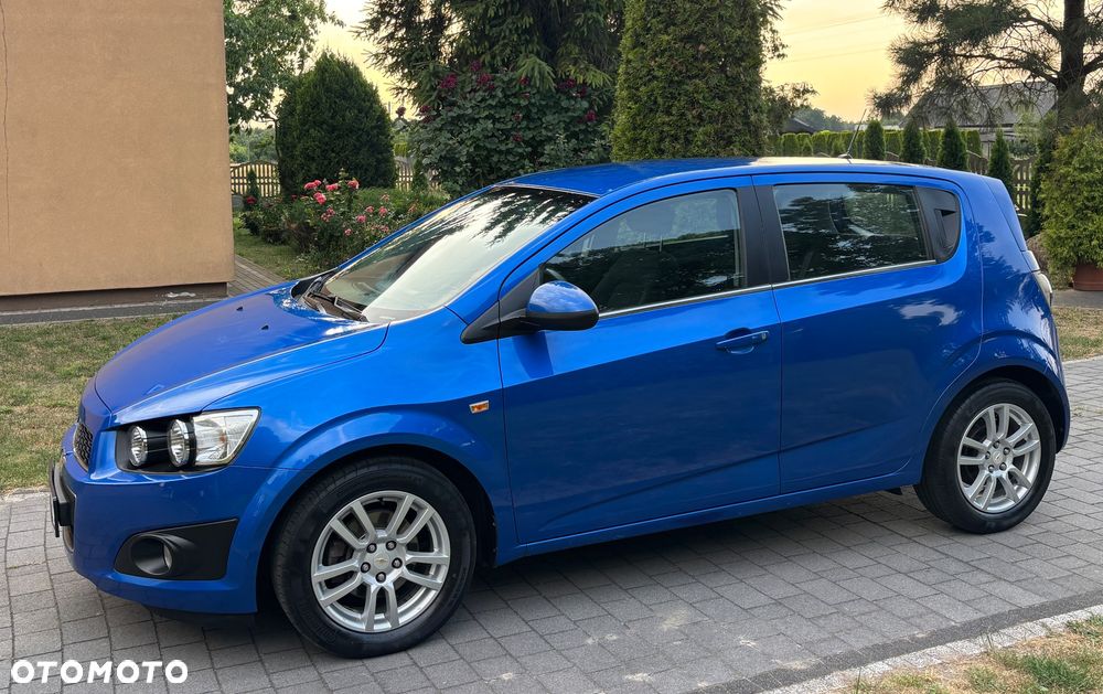 Chevrolet Aveo 1.6 LTZ S/S - 10