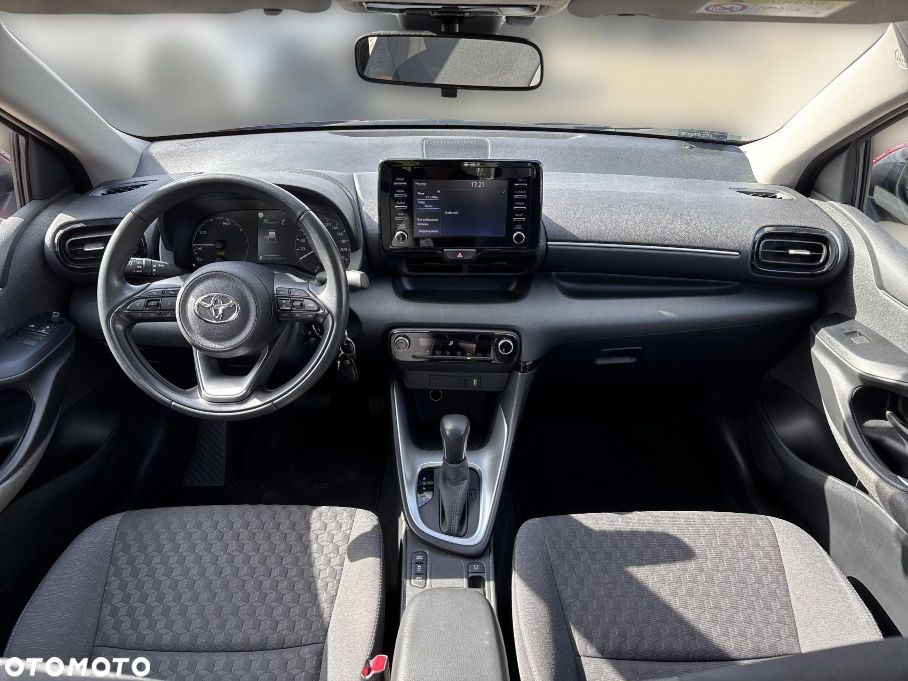 Toyota Yaris Hybrid 1.5 Comfort - 10