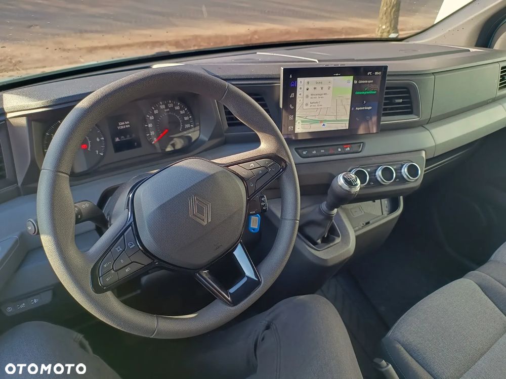 Renault Nowy Master - 11