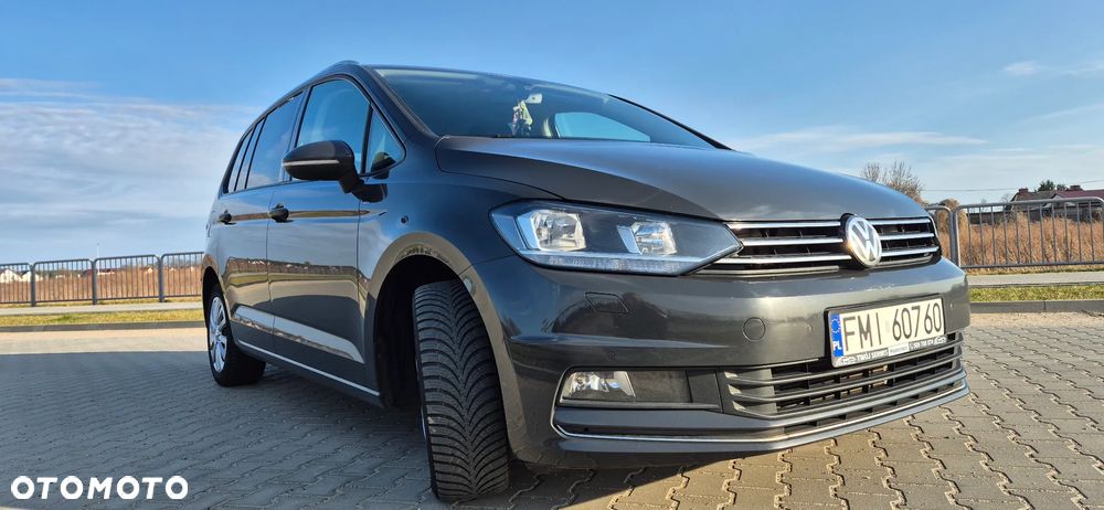 Volkswagen Touran 2.0 TDI BMT Highline - 36